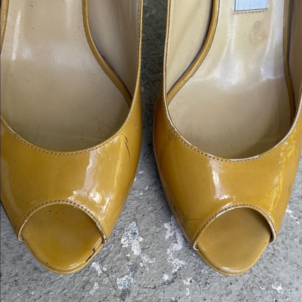 Jimmy Choo patent leather slingbacks - Picture 4 of 8